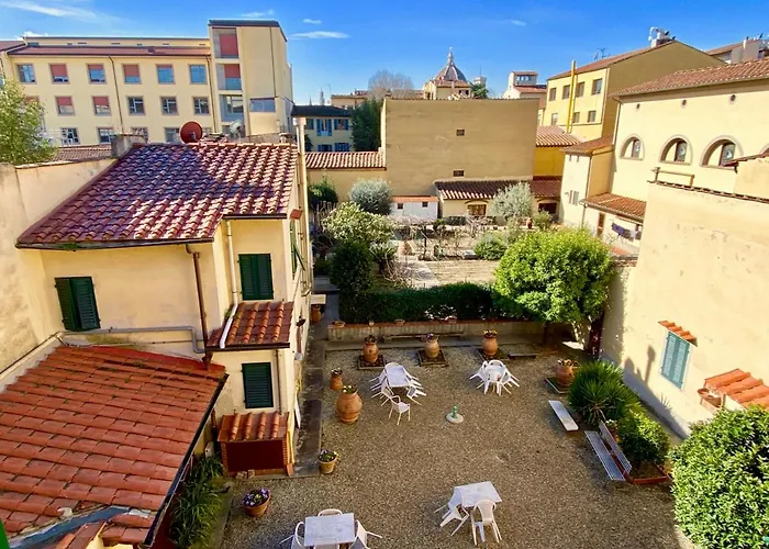 Hotel Casa Per Ferie Regina Santo Rosario Florenz